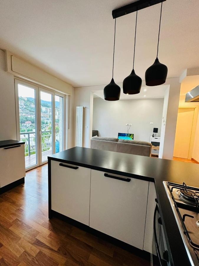 La Casa Di Nesy Apartman San Remo Kültér fotó